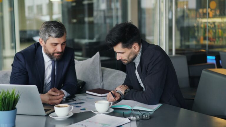 Automatización de Agendas y Atención al Cliente: Transformación Empresarial con IA