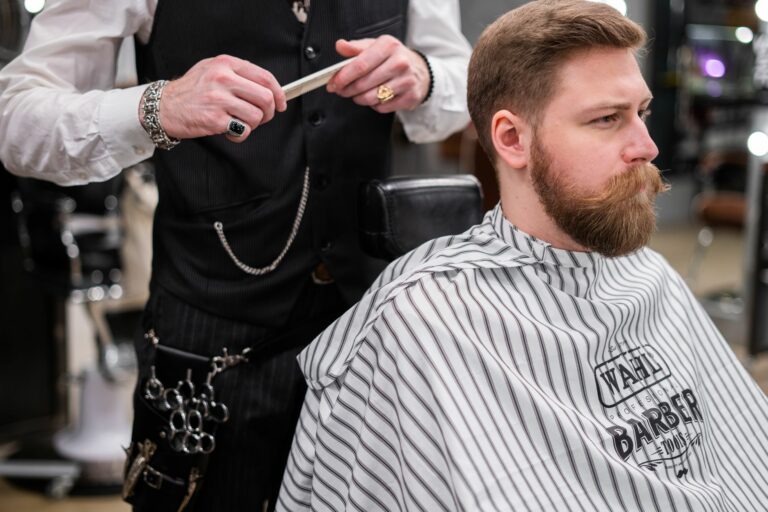 Estilos y Tendencias de Corte de Cabello y Barba 2026: Catálogo Completo con Recomendaciones