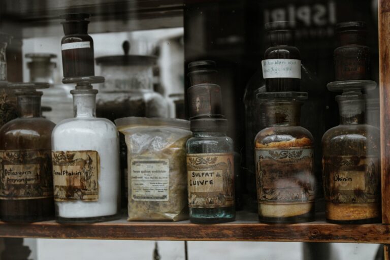 Evita los Ingredientes Tóxicos en Cosméticos: Parabenos, Sulfatos y Ftalatos