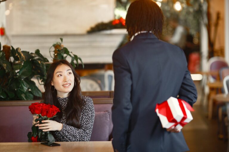 Gestión de regalos en fechas especiales: Cómo fortalecer relaciones con atenciones memorables